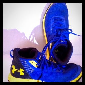 Boys Steph Curry Under Armour Shoes